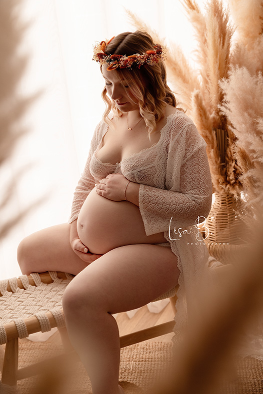 grossesse-portrait-lumiere-naturelle-chartres